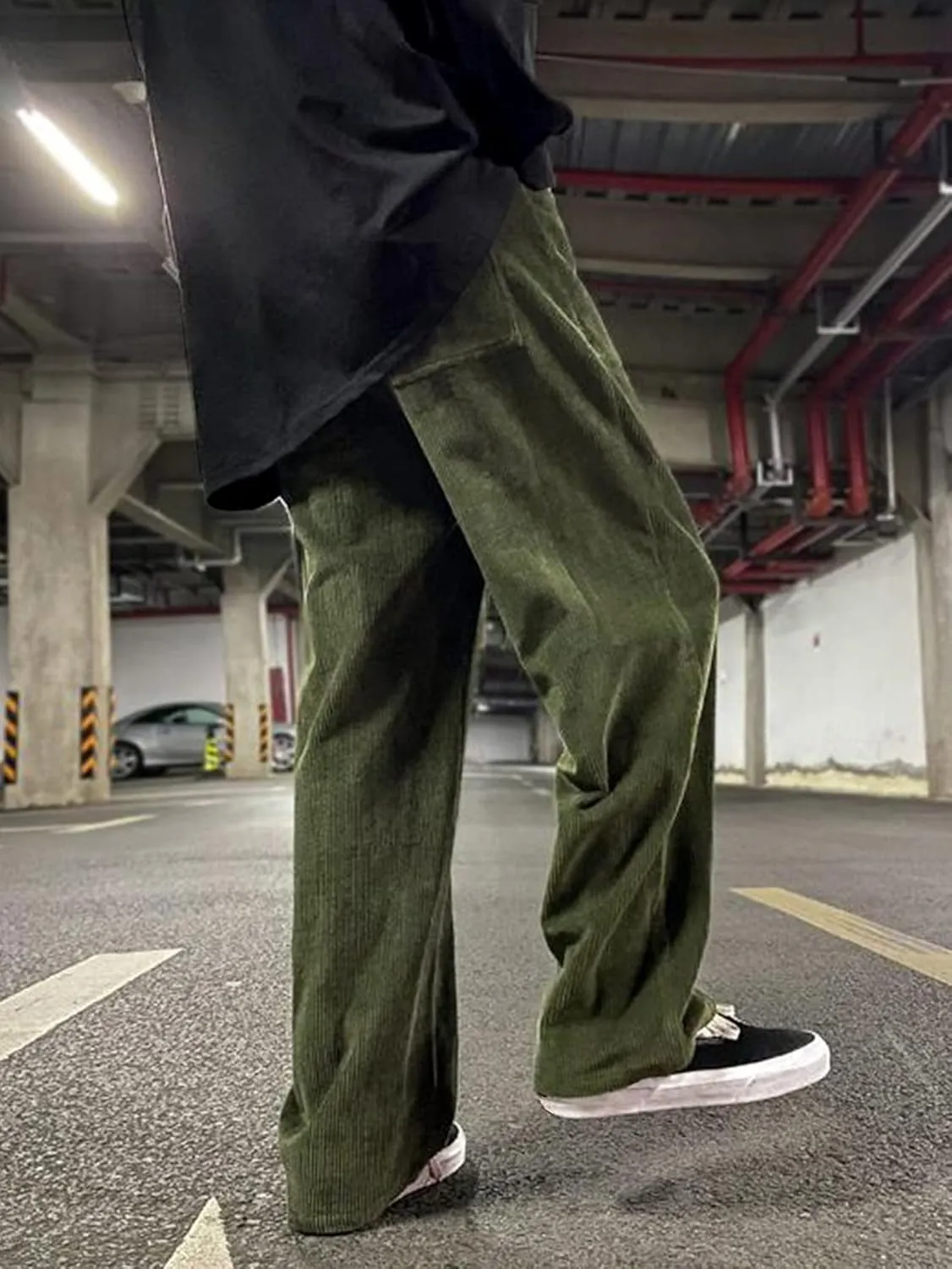 Floerns Men's Loose Fit Corduroy Elastic Waist Slant Pocket Straight Leg Pants