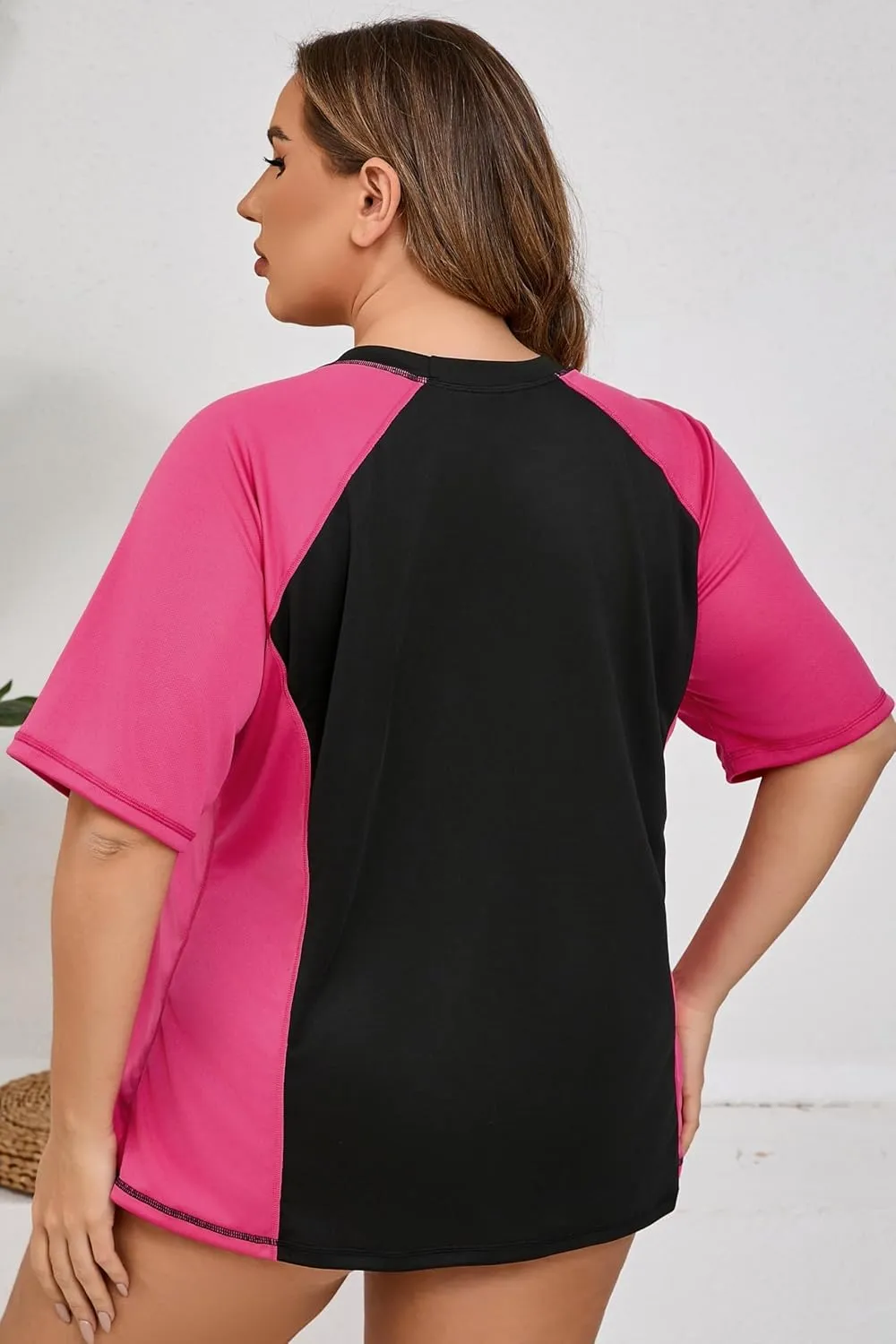 Halcurt Women's Plus Size Short Sleeve Rash Guard with Built in Bra Swim Shirt UPF50  Quick Dry Swimsuit Top