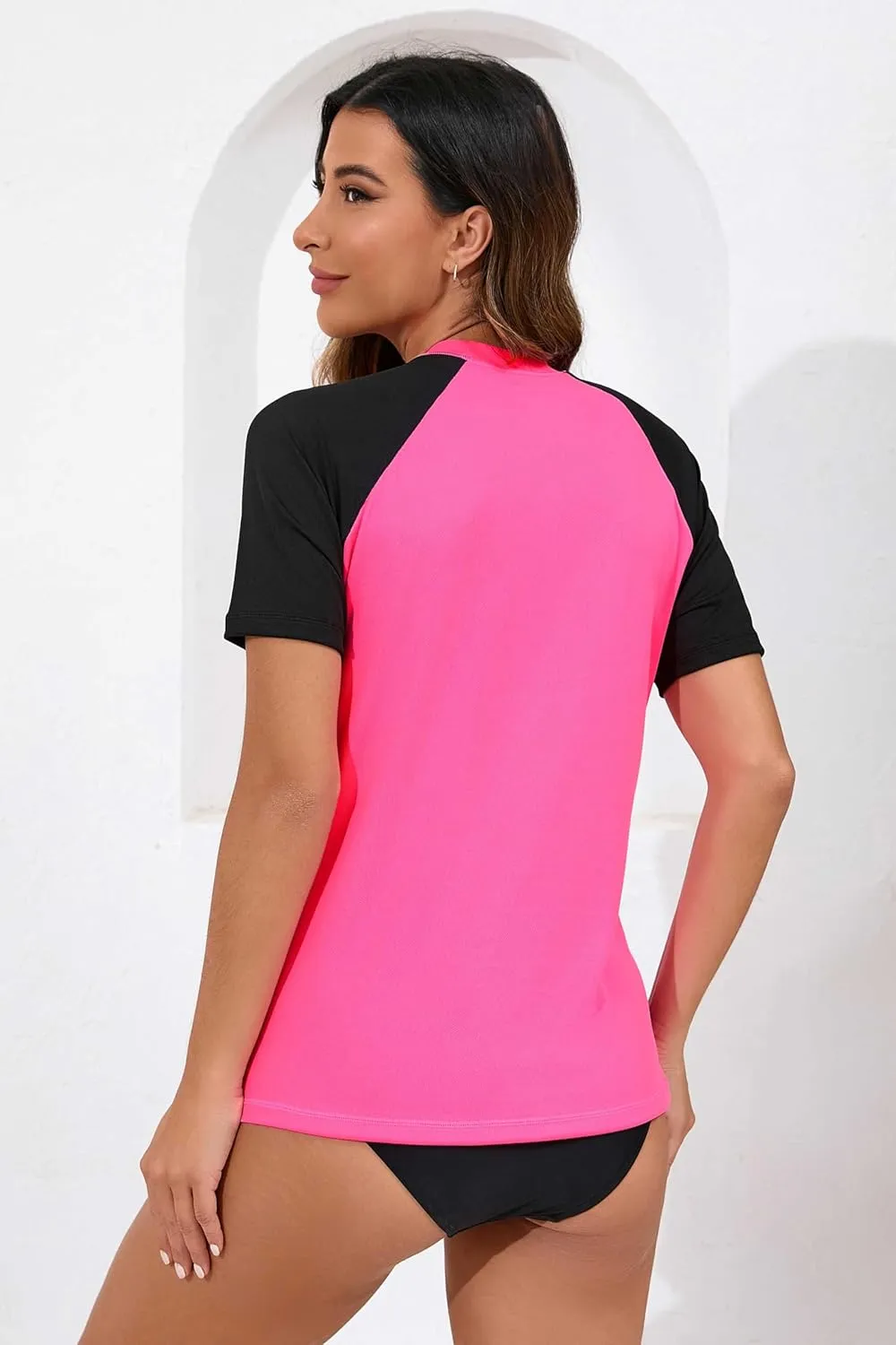 Halcurt Women's Short Sleeve Rash Guard with Built in Bra Swim Shirt UPF50  Quick Dry Lightweight Swimsuit Top