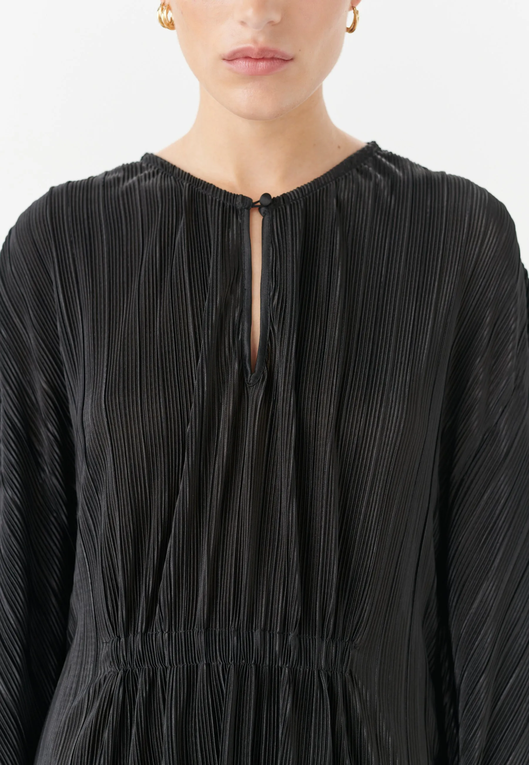 MIRIAM NS-Black