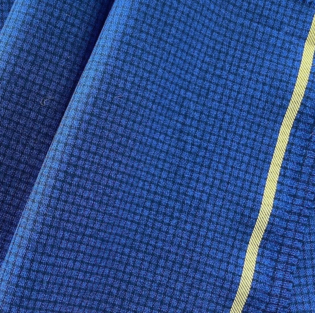 Vitale Barberia Cononico Lighter-Weight Selvedged Sapphire Microchecked Wool Suiting (Made in Italy)